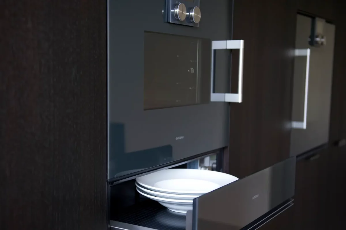 Gourmet Küche mit exklsuiven Einbaugeräten von Gaggenau